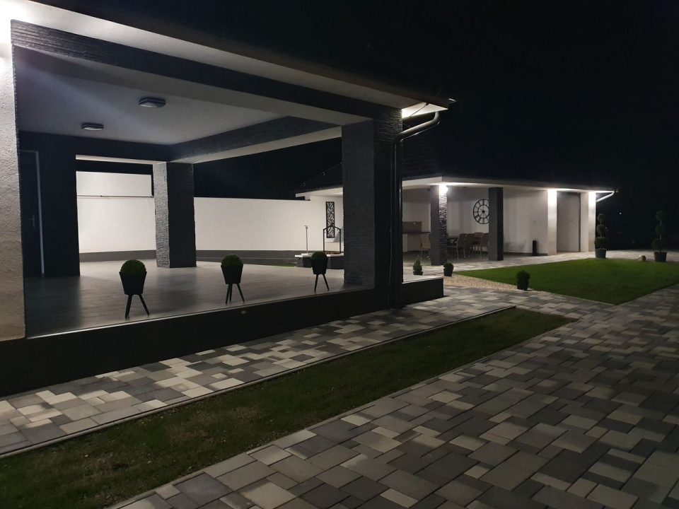 Solymos Apartmanház - Vámosatya