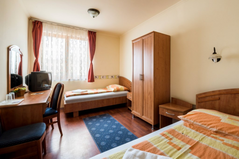 Szenti Panzió - Győr