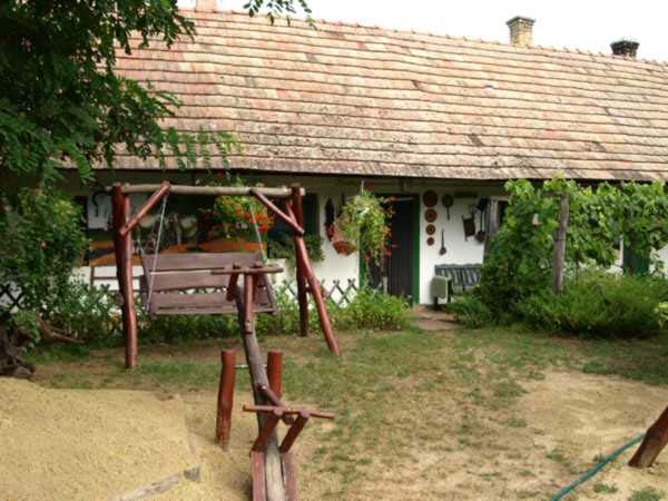 Szőlőskert Vendégház - Vajta
