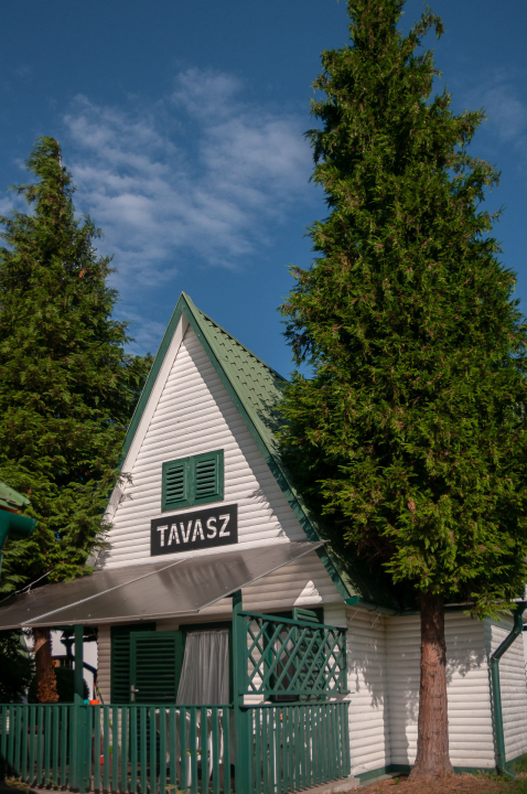 Tiszavirág Panzió És Üdülőközpont - Tiszafüred
