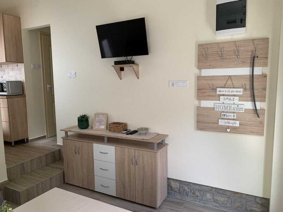 Tóparti Kiskacsa Apartman - Orfű