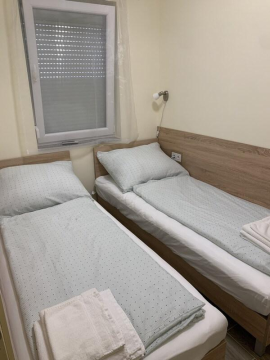 Tóparti Kiskacsa Apartman - Orfű
