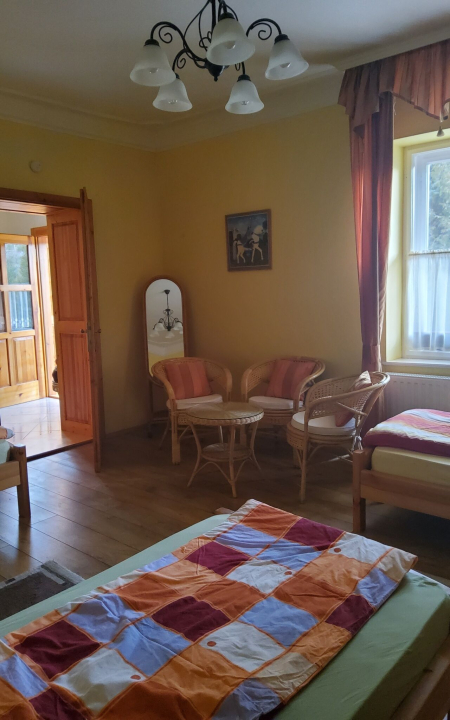 VÁR-LAK PORTA - Csókakő