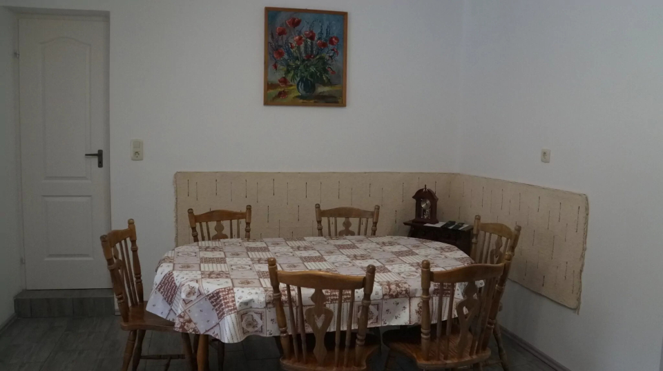 Vereshegy Vendégház - Váraszó