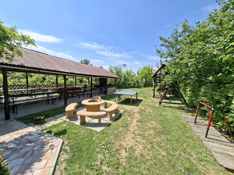 Villa Tópart Vendégház és Étterem - Bélapátfalva